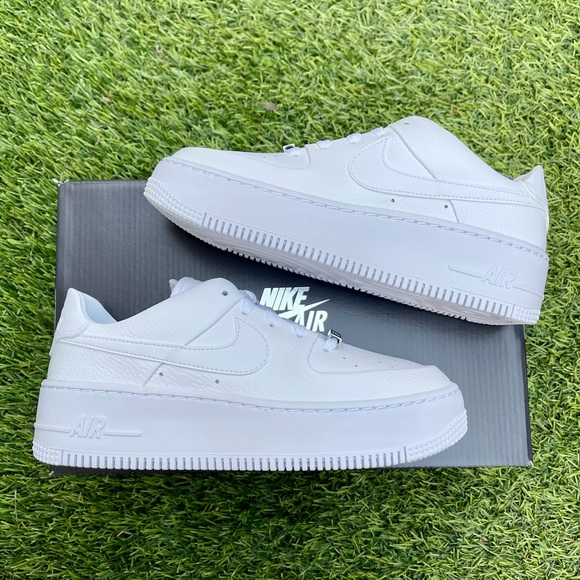 Nike Air Force 1 Sage low white shoes - Picture 2 of 4